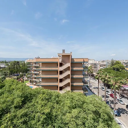 Eurosalou & فندق