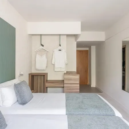 Eurosalou & Hotel
