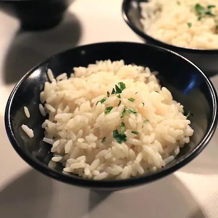 尤罗萨鲁水疗酒店 酒店 4*