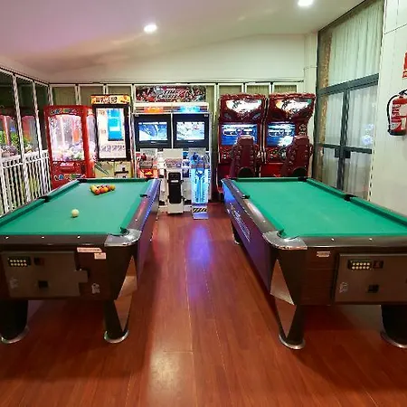 尤罗萨鲁水疗酒店 酒店